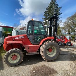 Manitou M26-4 Allrad * Geländestapler