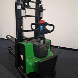 Cesab S 220 D Hochhubwagen gebraucht Cesab S 220 D * Hochhubwagen