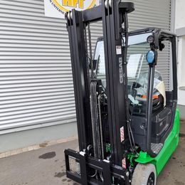 Cesab B 3 - 18 3-Rad Elektrostapler gebraucht Cesab B 3 - 18 * 3-Rad Elektrostapler