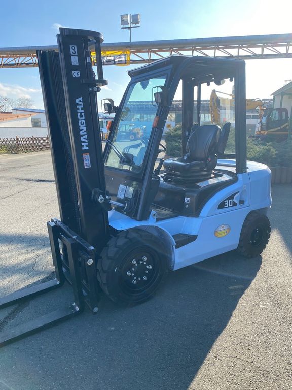 HC (Hangcha) CPCD30 Dieselstapler gebraucht HC (Hangcha) CPCD30 * Dieselstapler