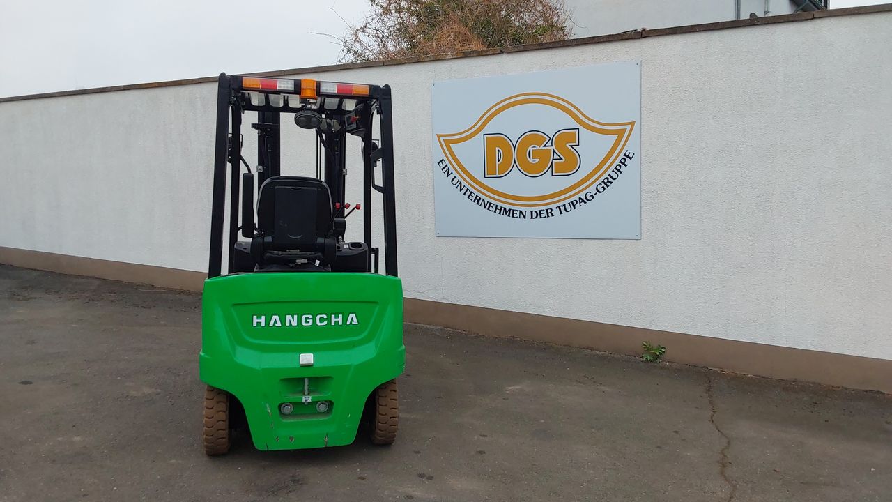 HC (Hangcha) CPD18-XD4-SI16 4-Rad Elektrostapler gebraucht HC (Hangcha) CPD18-XD4-SI16 * 4-Rad Elektrostapler