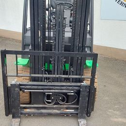 HC (Hangcha) CPD18-XD4-SI16 4-Rad Elektrostapler gebraucht HC (Hangcha) CPD18-XD4-SI16 * 4-Rad Elektrostapler