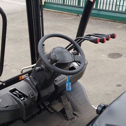 HC (Hangcha) CPD18-XD4-SI16 4-Rad Elektrostapler gebraucht HC (Hangcha) CPD18-XD4-SI16 * 4-Rad Elektrostapler