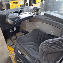 Yale MR16 * Schubmaststapler