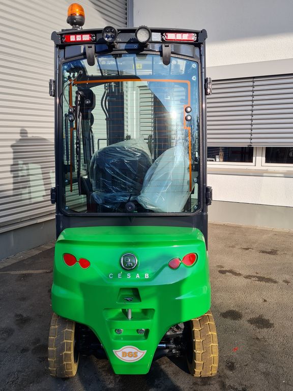 Cesab B420II 4-Rad Elektrostapler gebraucht Cesab B420II * 4-Rad Elektrostapler