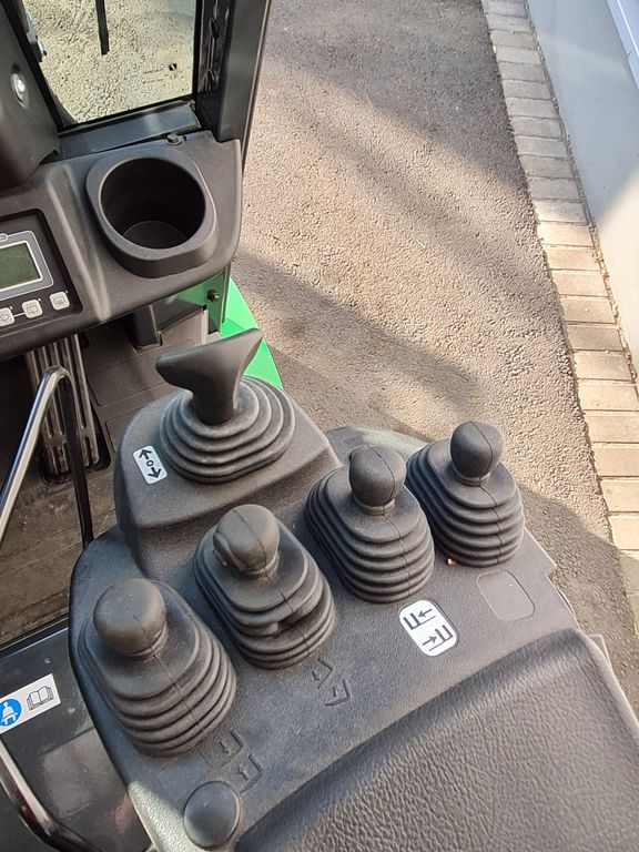 Cesab B420II 4-Rad Elektrostapler gebraucht Cesab B420II * 4-Rad Elektrostapler