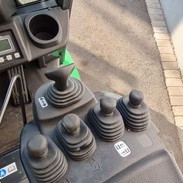 Cesab B420II 4-Rad Elektrostapler gebraucht Cesab B420II * 4-Rad Elektrostapler