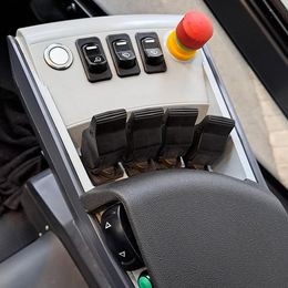 Carer A80 SC 4-Rad Elektrostapler gebraucht Carer A80 SC * 4-Rad Elektrostapler