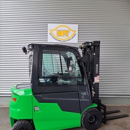 Cesab B 635 * 4-Rad Elektrostapler