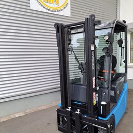 Cesab B 213 * 3-Rad Elektrostapler