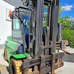 Cesab B 880 H2 * 4-Rad Elektrostapler