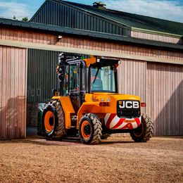 JCB 930